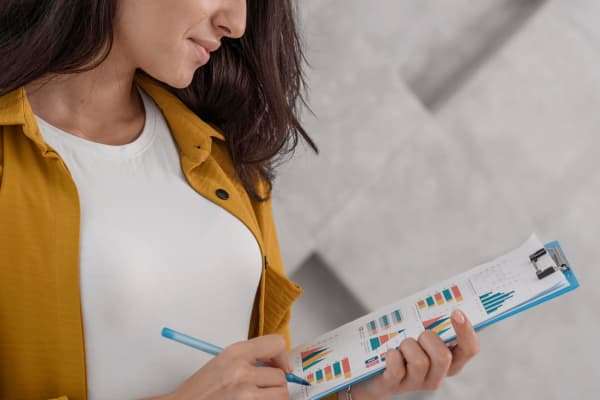 Customer Service Report: A Step-by-Step Guide